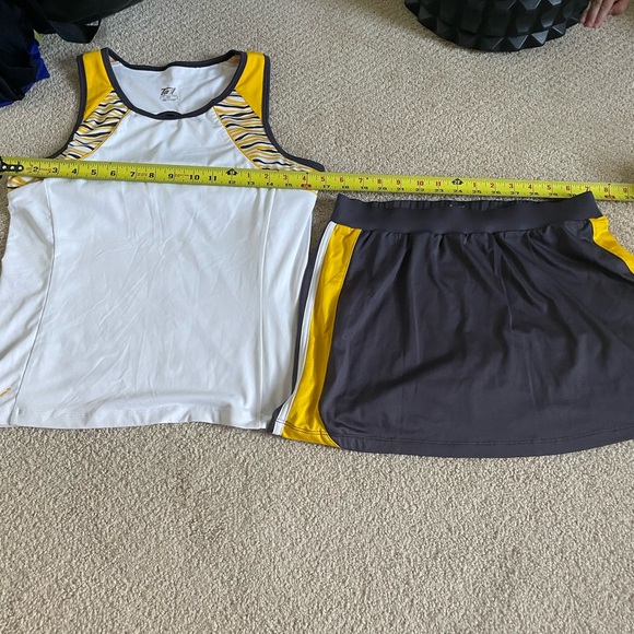 Tail Tennis Outfit - Picture 7 of 7